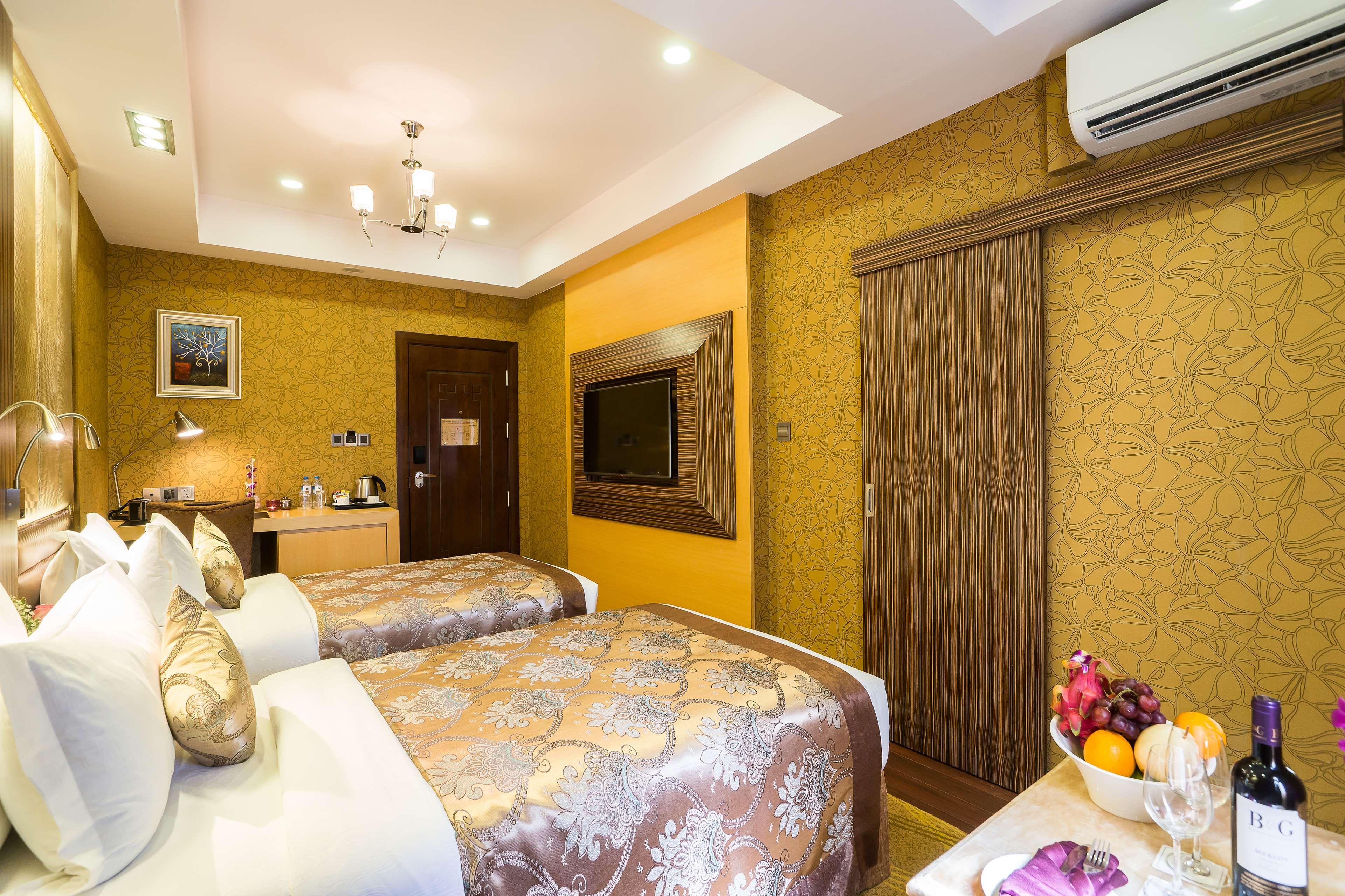 Best Western Chinatown Hotel Янгон Екстериор снимка